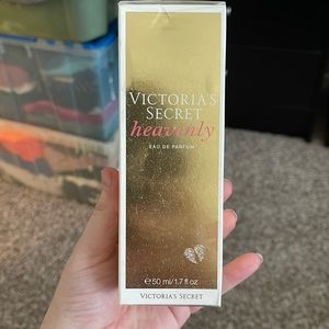 Heavenly by Victoria’s Secret eau de parfum brand new unopened